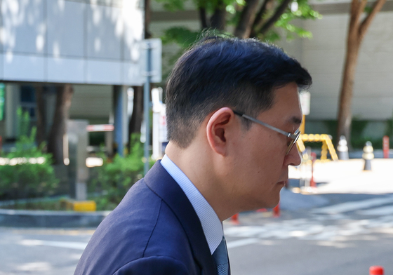 회생법원 향하는 홍정인 대표이사