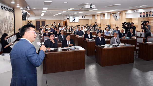"제주 제2공항 갈등조정협의회 가동, 지금이 마지막 골든타임"