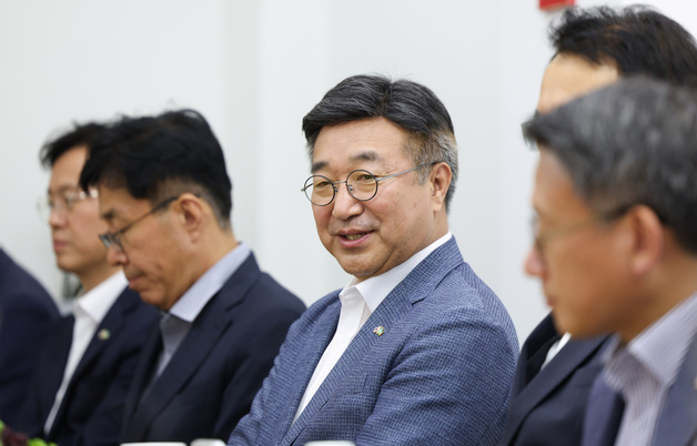 행안부, 우즈벡과 디지털정부 협력센터 개소…AI 행정 협력