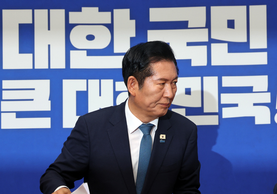 정청래 대표직 사퇴…"李대통령 끝까지 지킬 사람은 나"(상보)