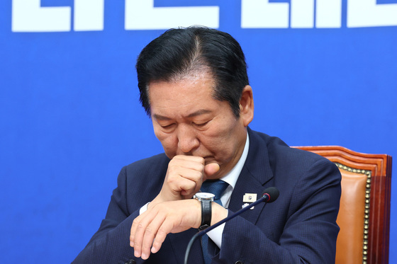 정청래 대표 '대표직 사퇴'