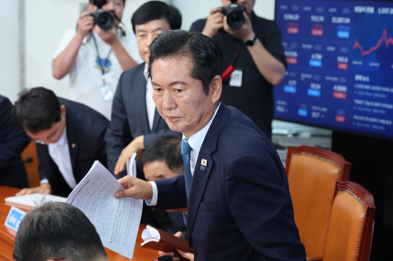 민주당 대표직 사퇴하는 정청래