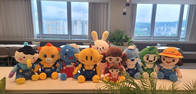 "인공지능 돌봄로봇, 어르신들에게 폭염·강수 알린다"