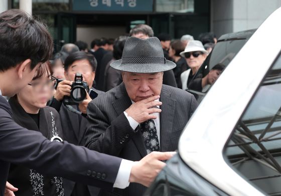 슬픔에 잠긴 홍수환