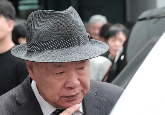 아내 옥희 발인식 마친 홍수환