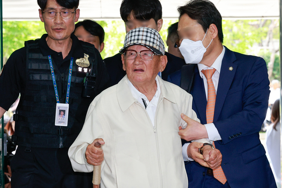 영장실질심사 출석하는 이만희 신천지 총회장