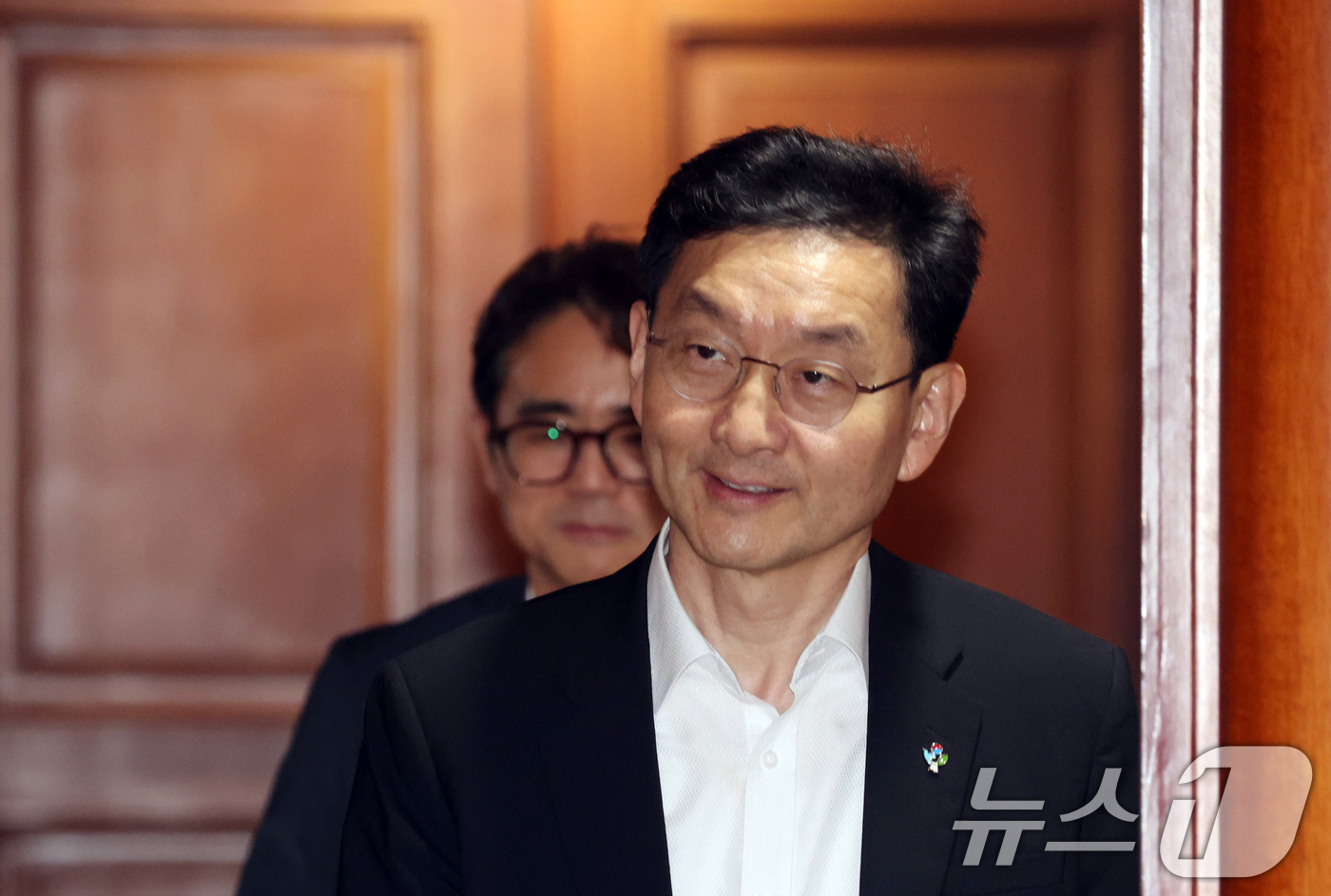 (서울=뉴스1) 김명섭 기자 = 윤창렬 국무조정실장이 24일 오후 서울 종로구 세종대로 정부서울청사에서 열린 마약류대책협의회에 참석하고 있다.  2026.6.24/뉴스1