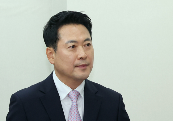 6일만에 국회 복귀한 장동혁 대표