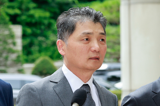 항소심 첫 공판 출석하는 김범수 센터장