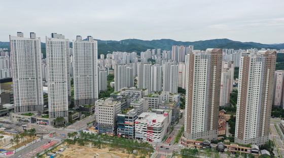 내달 부동산 대책 발표 앞서 국민 대토론회…세제개편안 포함
