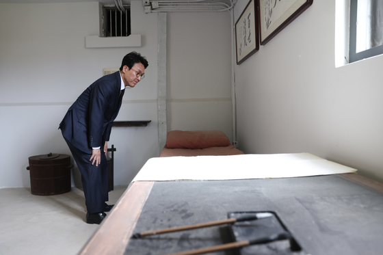 뤼순 감옥 방문한 김민석 총리