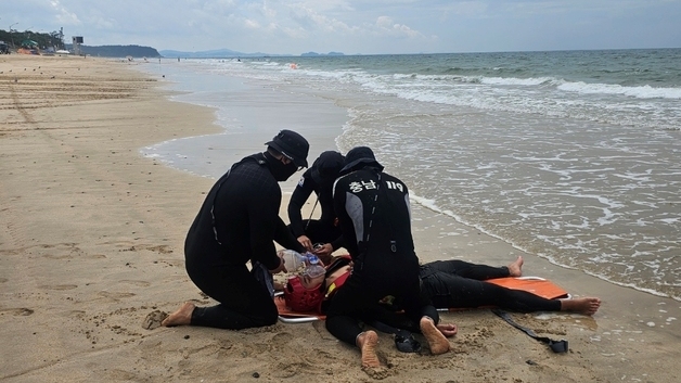 충남소방본부, 올 여름 물놀이 장소 11곳에 119시민수상구조대 운영