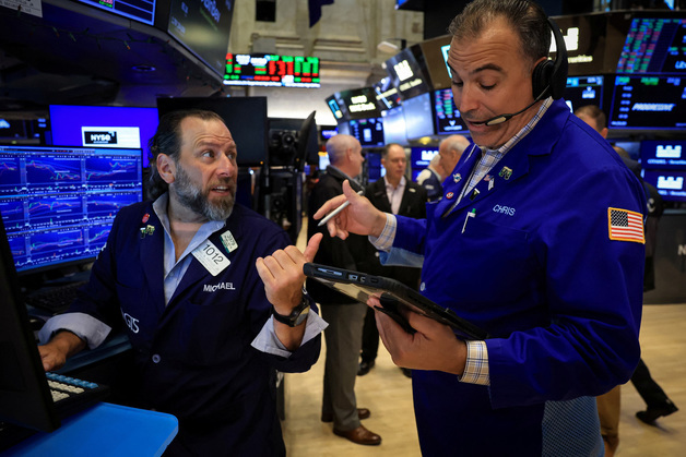 JP모건 "S&P500지수 6% 상승 여력"…AI주 급락 가능성 경고