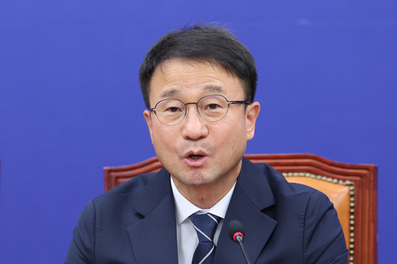 발언하는 한병도 직무대행
