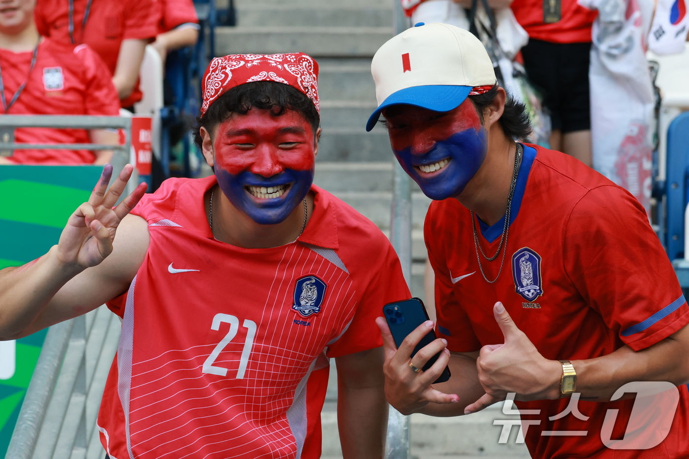 (몬테레이(멕시코)=뉴스1) 임세영 기자 = 24일(현지시간) 멕시코 누에보 레온주에 위치한 몬테레이 스타디움에서 열린 2026 북중미 월드컵 A조 조별리그 3차전 대한민국과 남아 …