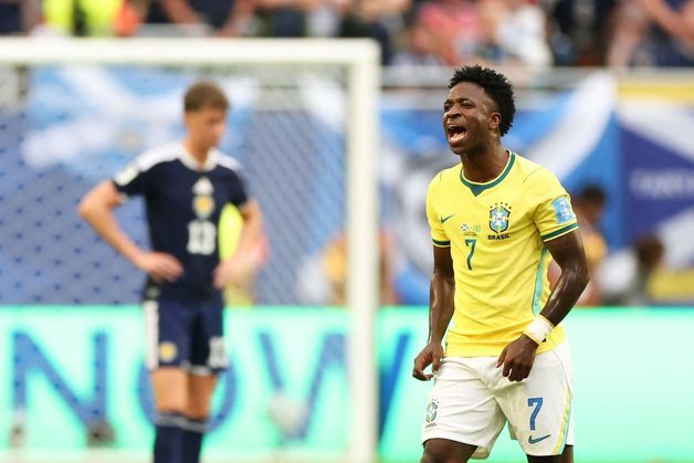 '비니시우스 멀티골' 브라질, 스코틀랜드 3-0 완파…C조 1위