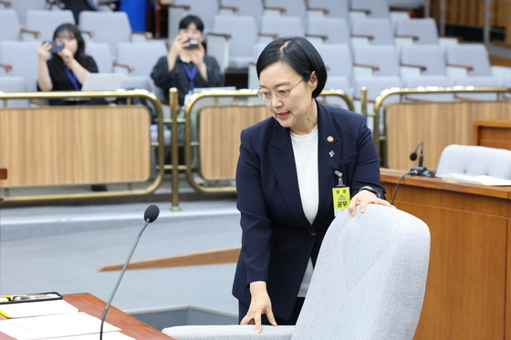 청문회 출석하는 한성숙 총리 후보자