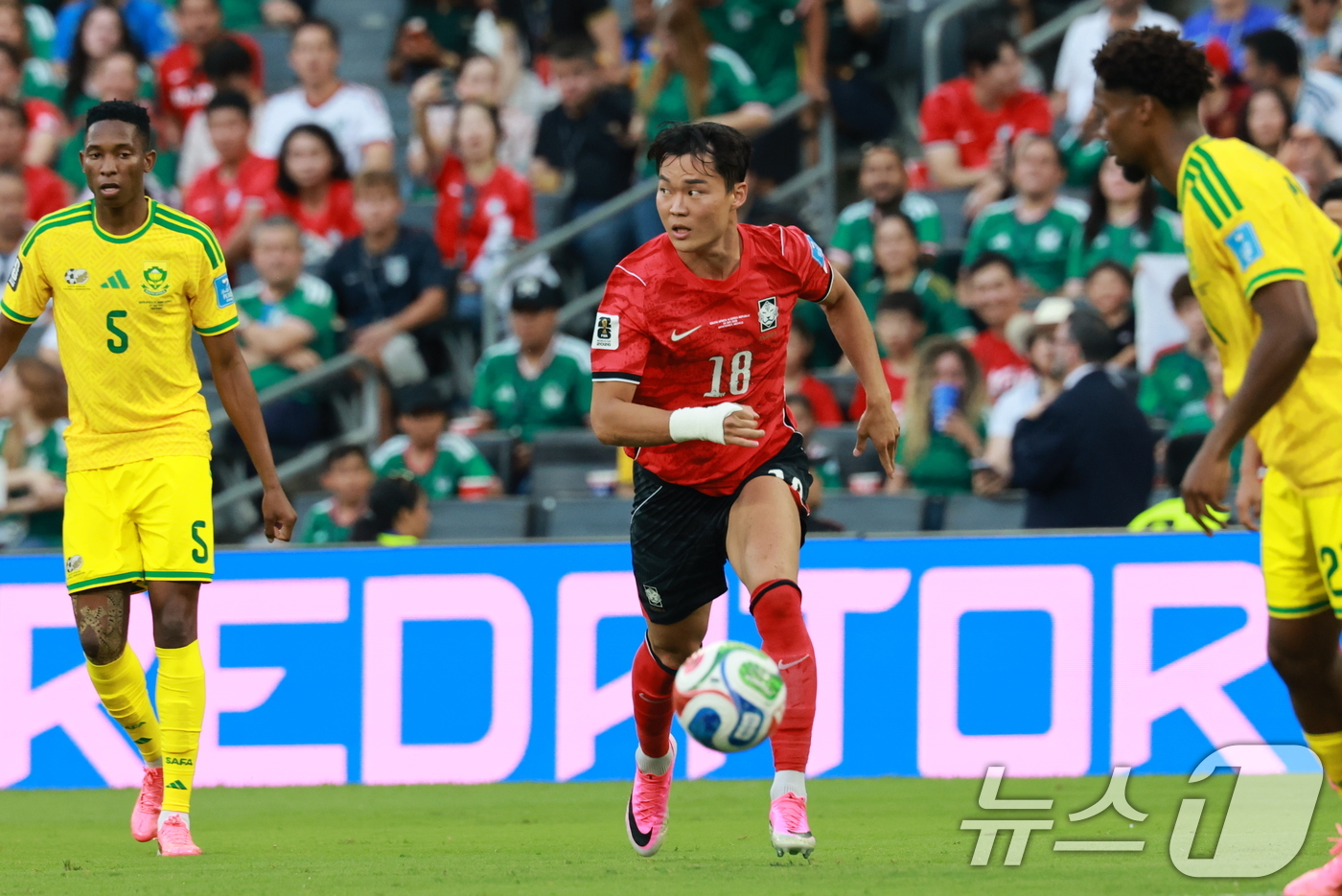 (몬테레이(멕시코)=뉴스1) 임세영 기자 = 대한민국 축구국가대표팀 오현규가 24일(현지시간) 멕시코 몬테레이 스타디움에서 열린 2026 북중미 월드컵 A조 조별리그 3차전 대한민 …