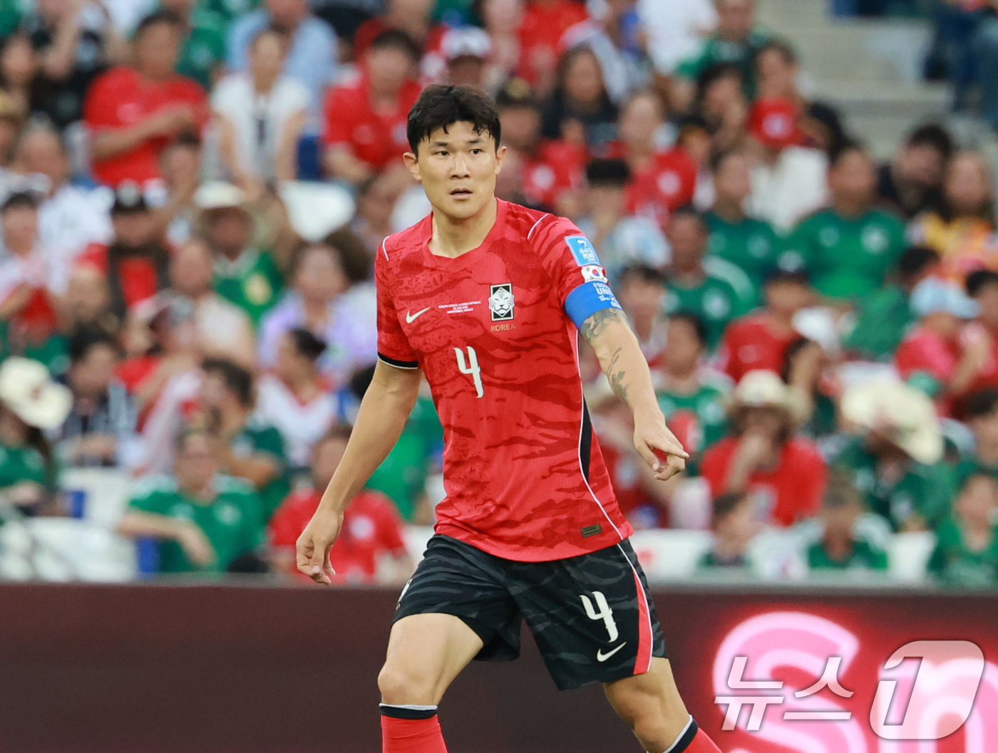 (몬테레이(멕시코)=뉴스1) 임세영 기자 = 대한민국 축구국가대표팀 김민재가 24일(현지시간) 멕시코 몬테레이 스타디움에서 열린 2026 북중미 월드컵 A조 조별리그 3차전 대한민 …