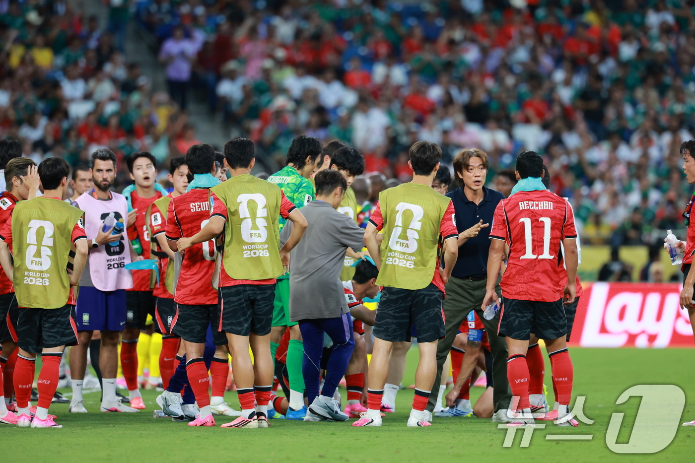(몬테레이(멕시코)=뉴스1) 임세영 기자 = 대한민국 축구국가대표팀 홍명보 감독이 24일(현지시간) 멕시코 몬테레이 스타디움에서 열린 2026 북중미 월드컵 A조 조별리그 3차전 …