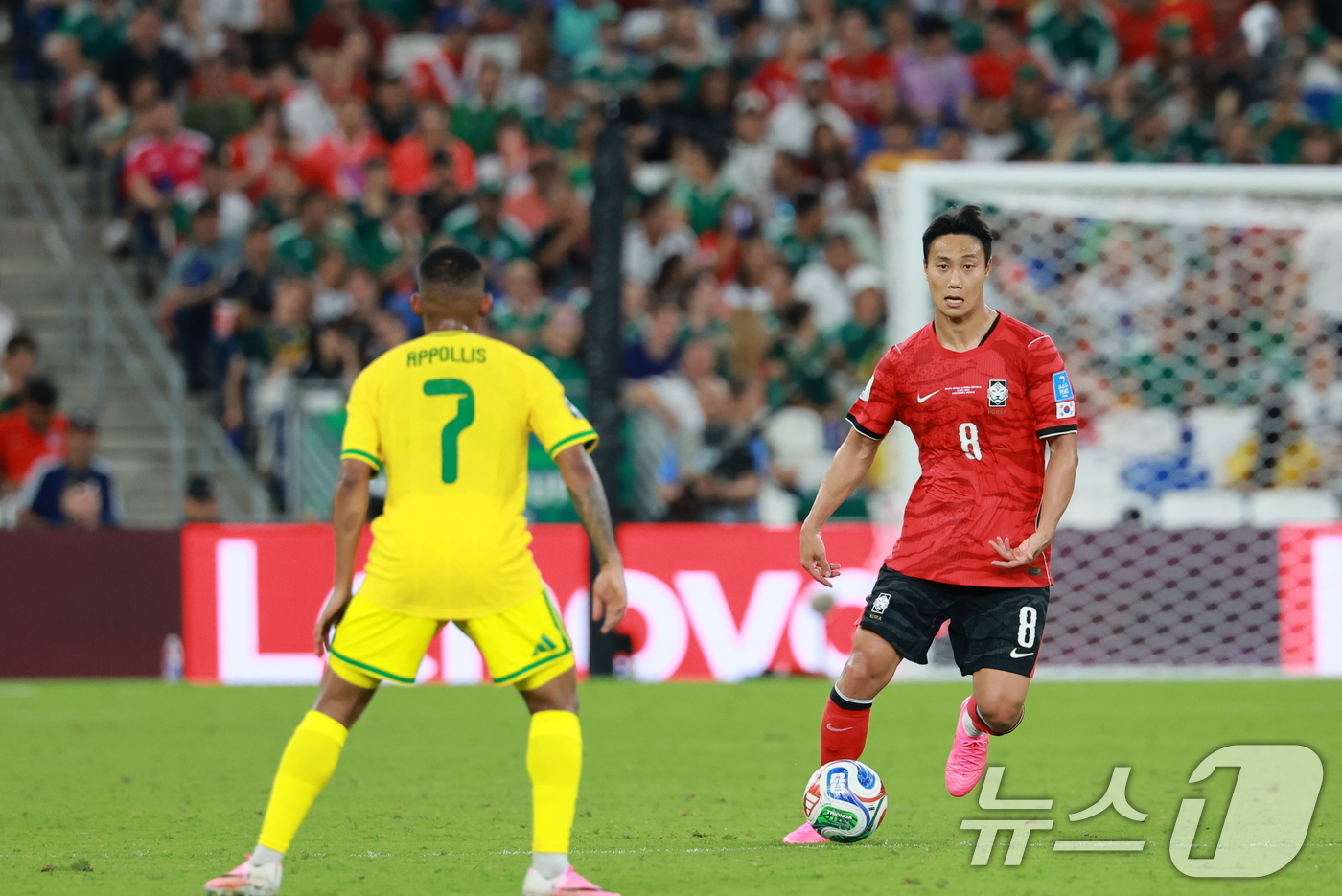 (몬테레이(멕시코)=뉴스1) 임세영 기자 = 대한민국 축구국가대표팀 백승호가 24일(현지시간) 멕시코 몬테레이 스타디움에서 열린 2026 북중미 월드컵 A조 조별리그 3차전 대한민 …