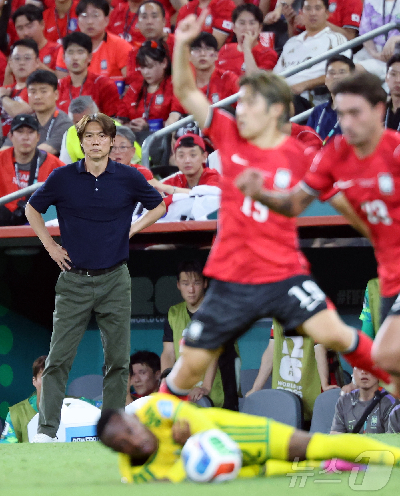 (몬테레이(멕시코)=뉴스1) 박지혜 기자 = 대한민국 축구국가대표팀 홍명보 감독이 24일(현지시간) 멕시코 몬테레이 스타디움에서 열린 2026 북중미 월드컵 A조 조별리그 3차전 …