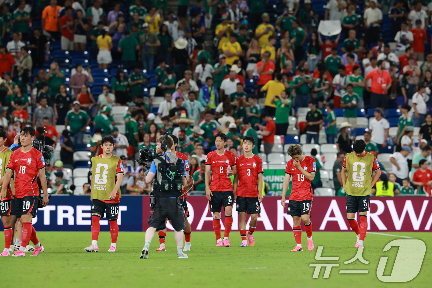 (몬테레이(멕시코)=뉴스1) 임세영 기자 = 대한민국 축구국가대표팀이 24일(현지시간) 멕시코 몬테레이 스타디움에서 열린 2026 북중미 월드컵 A조 조별리그 3차전 대한민국과 남 …