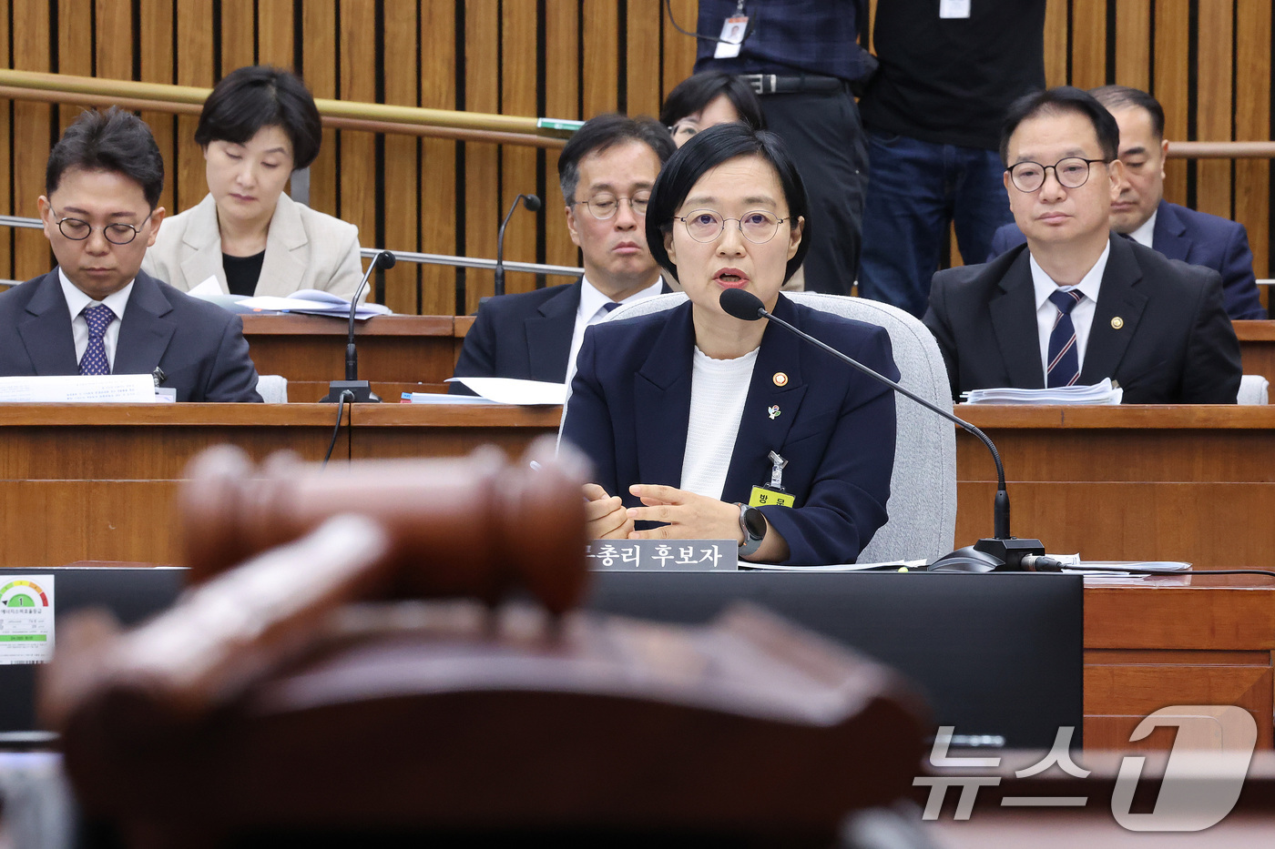 (서울=뉴스1) 신웅수 기자 = 한성숙 국무총리 후보자가 25일 서울 여의도에서 열린 인사청문회에서 의원 질의에 답변하고 있다. 2026.6.25/뉴스1