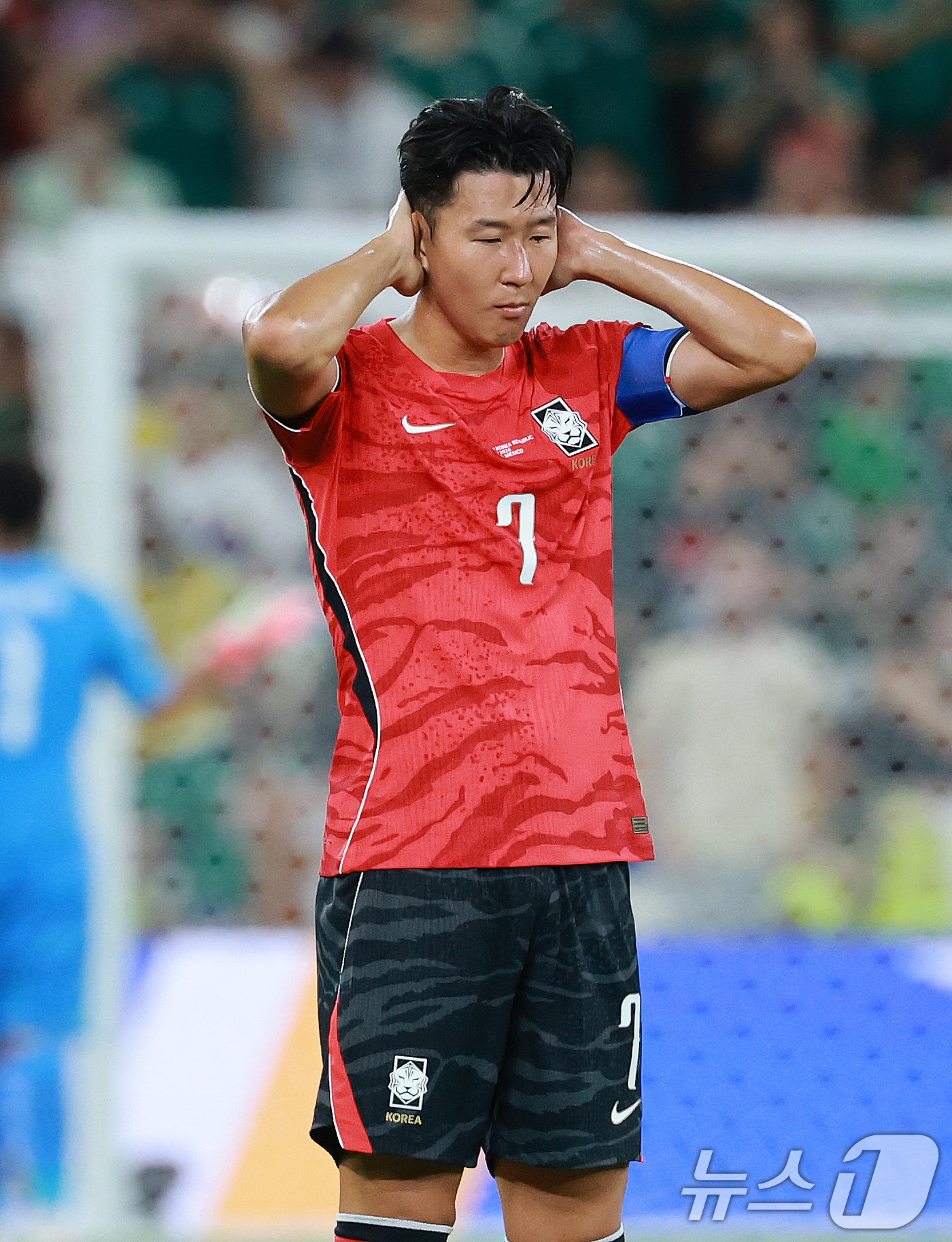 (몬테레이(멕시코)=뉴스1) 임세영 기자 = 대한민국 축구국가대표팀 손흥민이 24일(현지시간) 멕시코 몬테레이 스타디움에서 열린 2026 북중미 월드컵 A조 조별리그 3차전 대한민 …