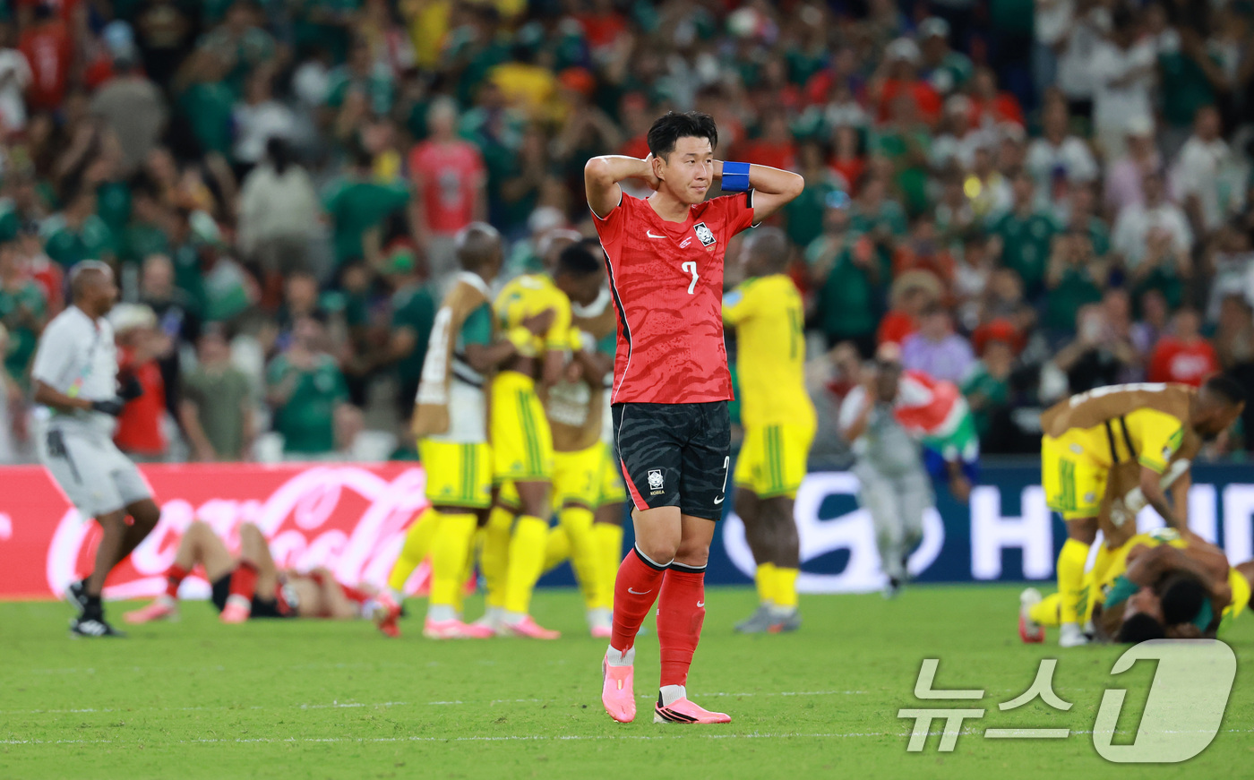 (몬테레이(멕시코)=뉴스1) 임세영 기자 = 대한민국 축구국가대표팀 손흥민을 비롯한 선수들이 24일(현지시간) 멕시코 몬테레이 스타디움에서 열린 2026 북중미 월드컵 A조 조별리 …
