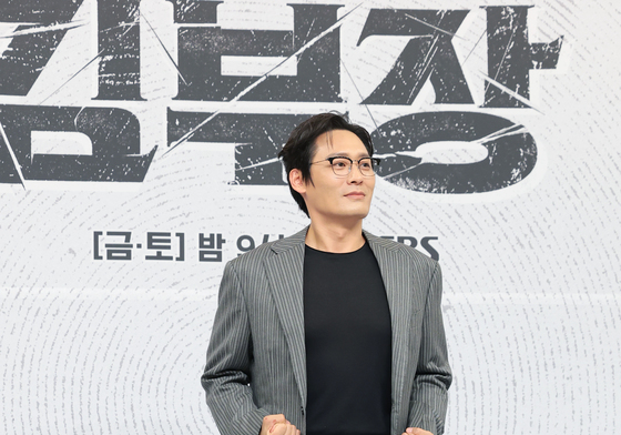최대훈, 첫 액션 연기 도전