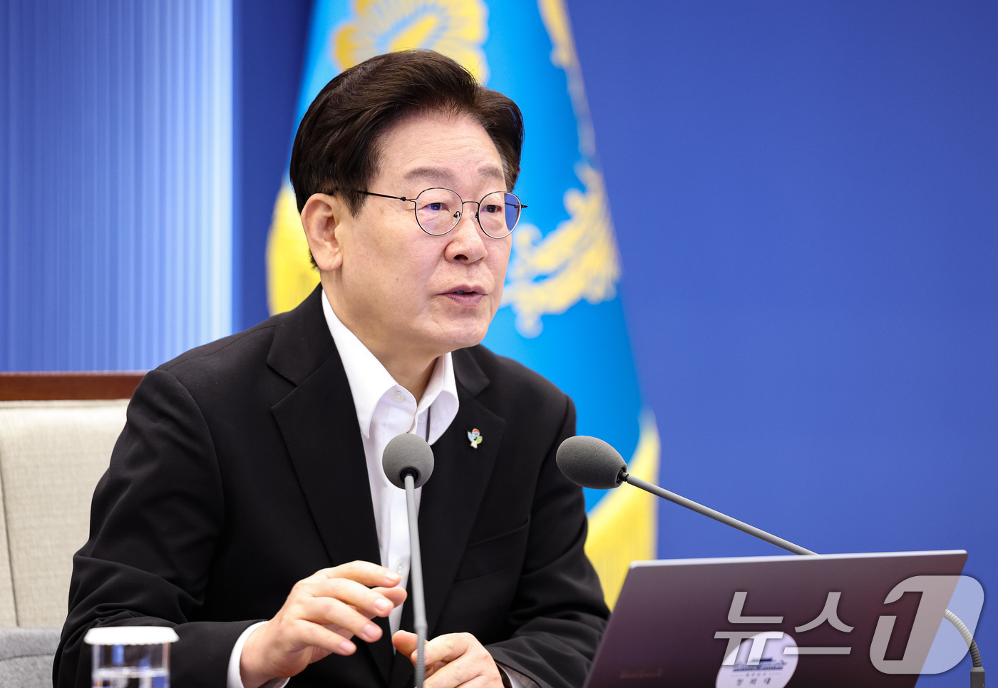 (서울=뉴스1) 허경 기자 = 이재명 대통령이 25일 청와대에서 열린 수석보좌관회의에서 발언하고 있다. 2026.6.25/뉴스1