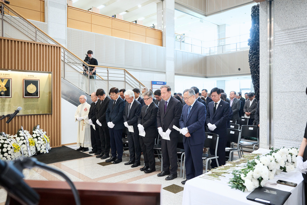 한림대학교, 故 윤대원 박사 제2주기 추도식 진행