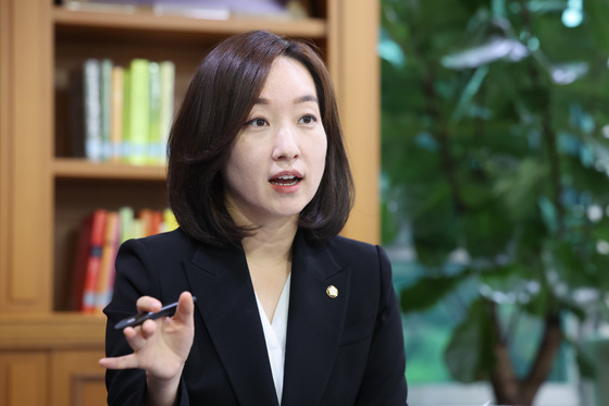전은수, 선출직 청년최고위원 도입 촉구…"선거 때만 청년 말하는 건 기만"