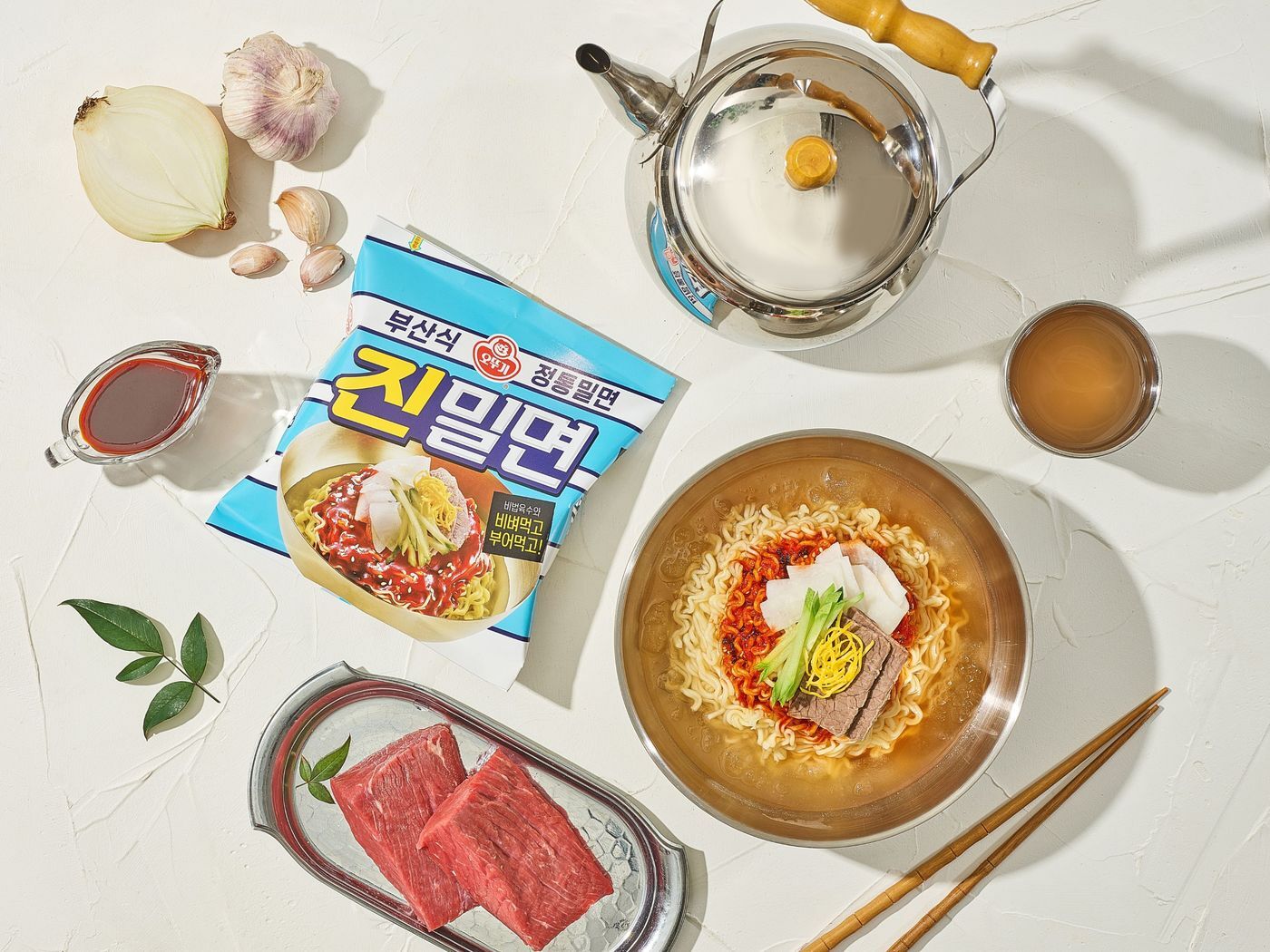 본문 이미지 - 진밀면 제품 사진.(오뚜기 제공)