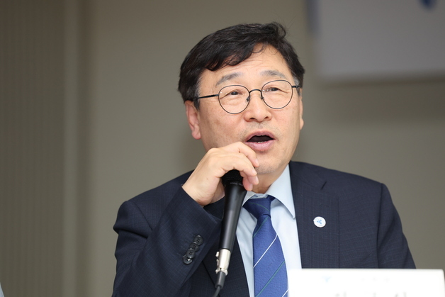 정근식 "교권 존중돼야 보호도 가능…책임소송제 필요하면 법 개정"