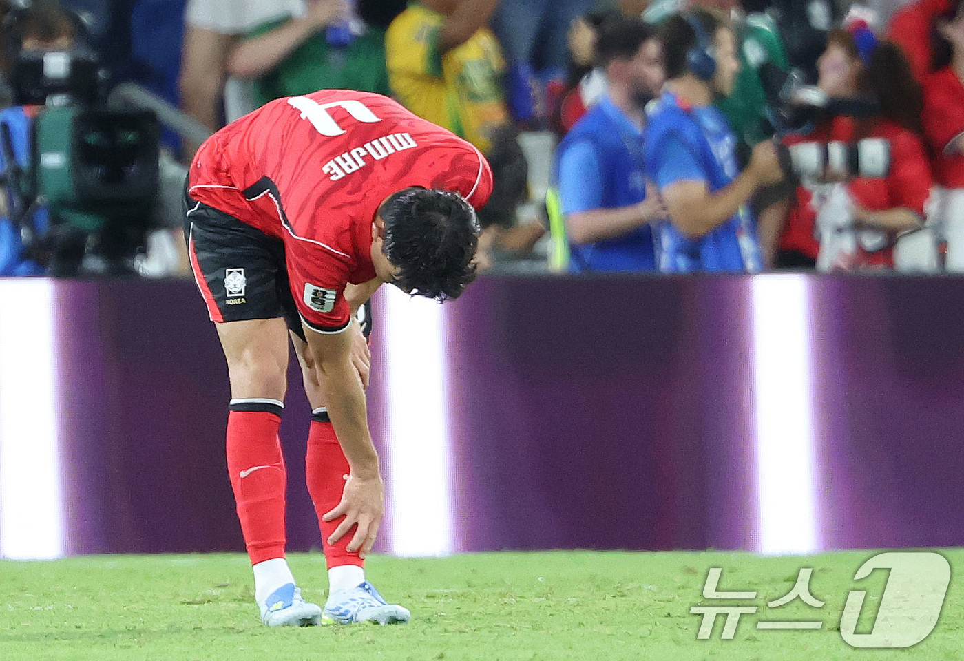 (몬테레이(멕시코)=뉴스1) 박지혜 기자 = 대한민국 축구국가대표팀 김민재가 지난 24일(현지시간) 멕시코 몬테레이 스타디움에서 열린 2026 북중미 월드컵 A조 조별리그 3차전 …