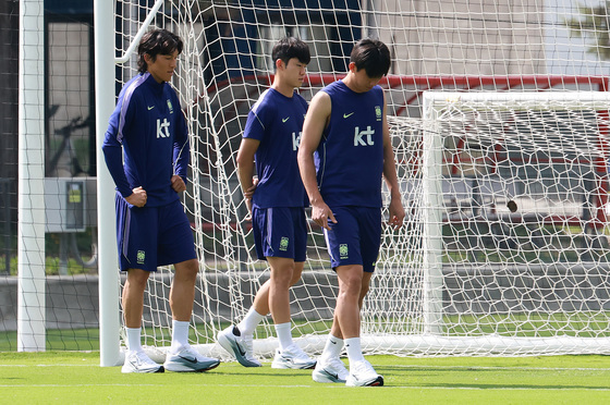 고개 숙인 대한민국 축구대표팀