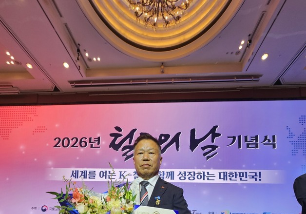 데이터 기반 철도신호 혁신…강춘기 에스알 대표 국무총리 표창