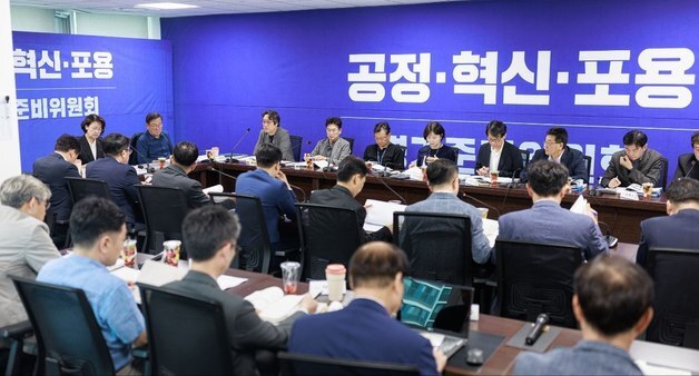 '당선인에 바란다'에 3020건…추미애 인수위, 도민 의견 분석 착수