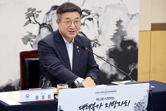 윤호중, 여수세계섬박람회 현장 점검…공정·교통·바가지요금 살폈다