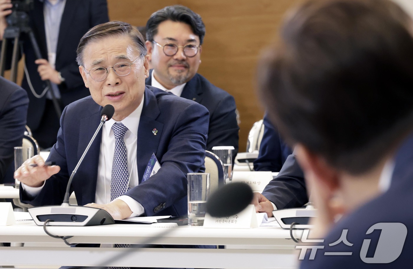 (서울=뉴스1) 이재명 기자 = 이종석 국가정보원장이 26일 청와대에서 열린 미래 신안보 혁신기업 육성 전략회의에서 발언하고 있다. 2026.6.26/뉴스1
