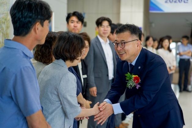 김두환 증평부군수 35년 공직 마침표…"증평 성장 함께해 영광"