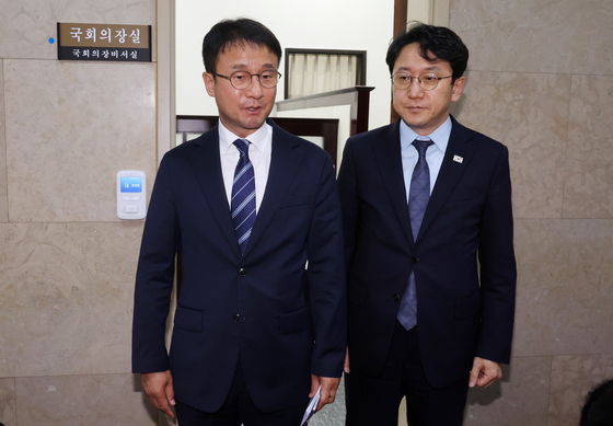與, 29일 비상의총·전 의원 대기…"6월내 무조건 원구성 처리"