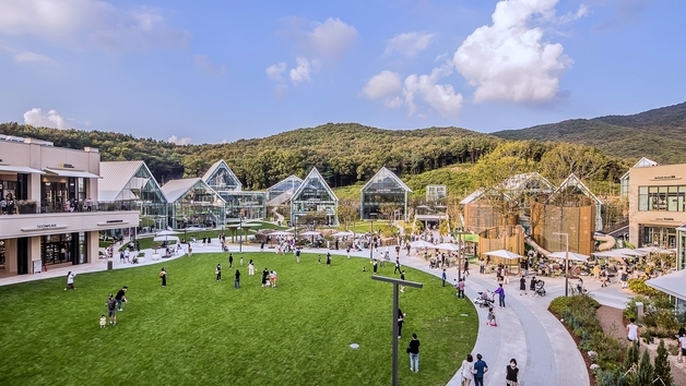 "식사도 하고 가세요"…롯데아울렛 의왕점, 체류형 F&B 확대