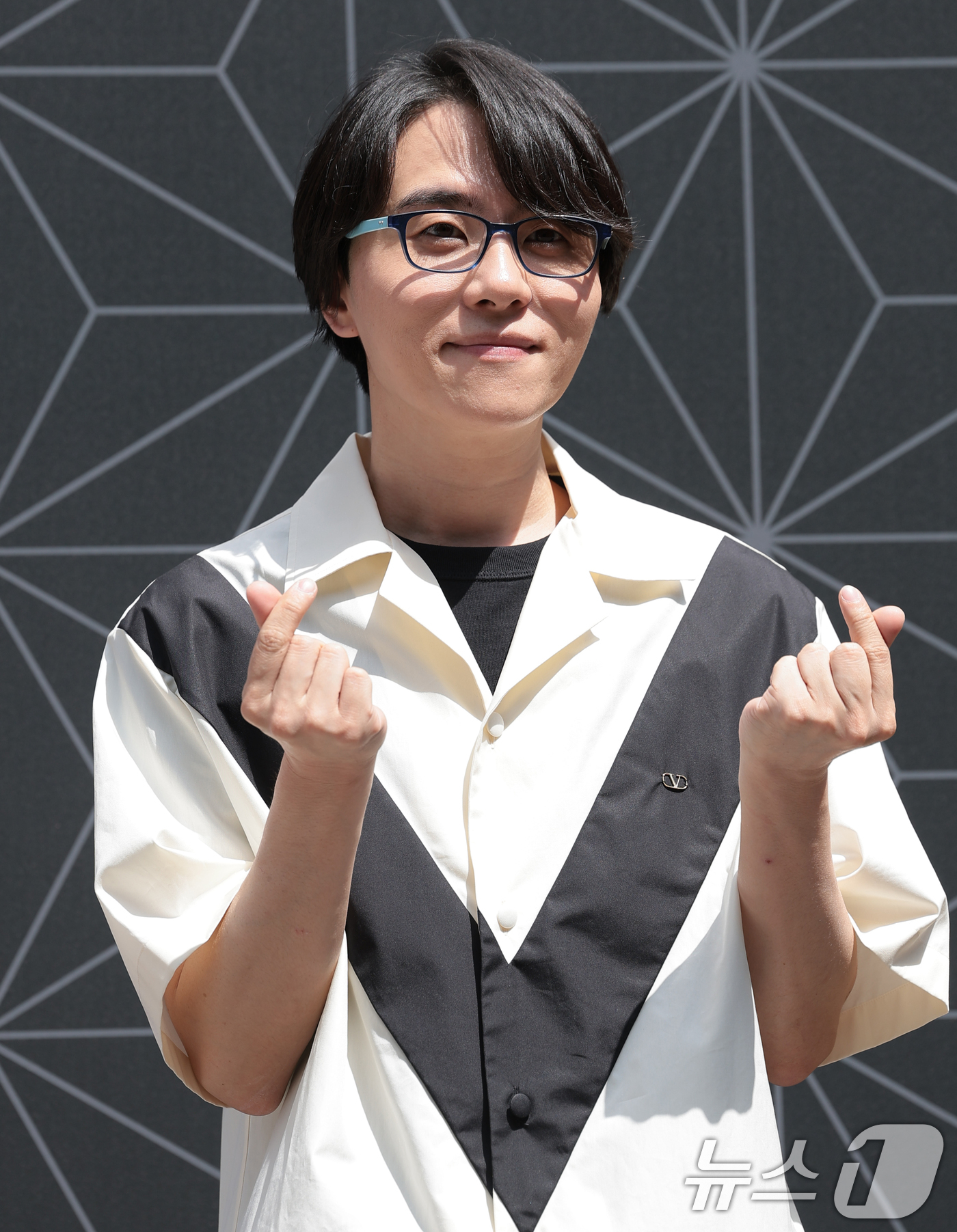 (서울=뉴스1) 권현진 기자 = 성우 남도형이 26일 서울 성동구 에스팩토리에서 열린 ‘귀멸의 칼날: 전집중展’ 전시회에 참석해 포즈를 취하고 있다. 2026.6.26/뉴스1