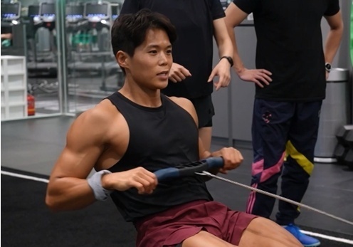 '피지컬' 서바이벌 우승자 아모띠 "누적 우승 상금 4억6000만원"