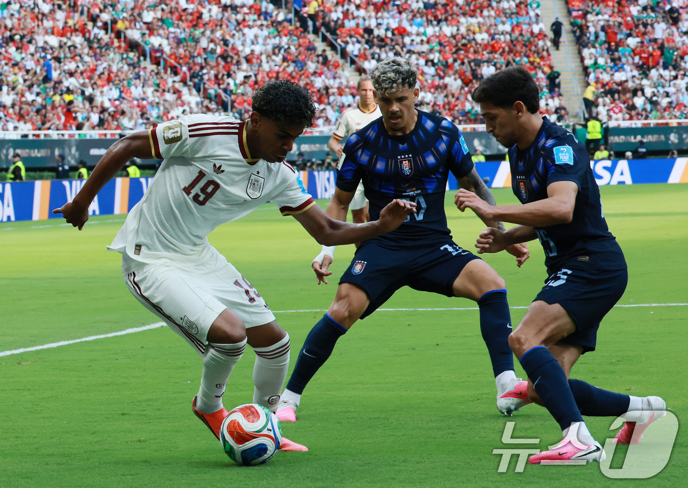 (과달라하라(멕시코)=뉴스1) 임세영 기자 = 스페인 축구국가대표팀 라민 야말이 26일(현지시간) 멕시코 과달라하라 스타디움에서 열린 2026 북중미 월드컵 H조 조별리그 3차전 …
