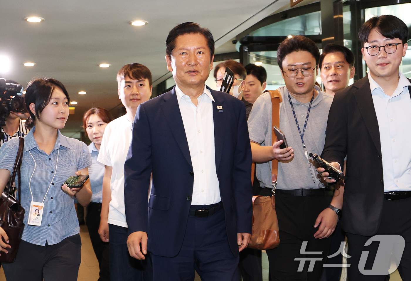 (경기 광주=뉴스1) 오대일 기자 = 정청래 더불어민주당 전 대표가 28일 오후 경기 광주 곤지암리조트에서 열린 민주당 청년 당선인 워크숍에 참석하고 있다.  2026.6.28/뉴 …
