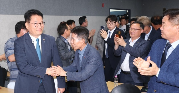 민주당 전북평단원 타운홀미팅 참석한 송영길